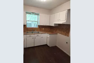 215 Blackshear Street, Tomball, TX 77375 - Photo 12