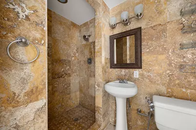 2141 Colquitt Street, Houston, TX 77098 - Photo 26