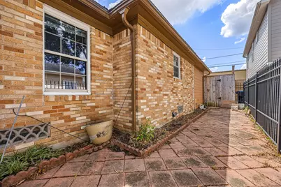 2141 Colquitt Street, Houston, TX 77098 - Photo 40