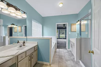 14922 Sawtooth Oak Drive, Houston, TX 77082 - Photo 18