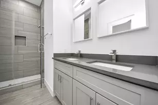 7612 Easter St, Houston, TX 77088 - Photo 14