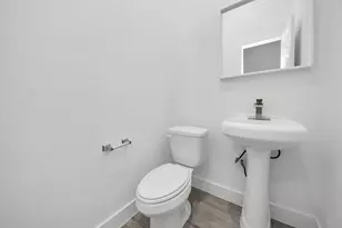 7612 Easter St, Houston, TX 77088 - Photo 28