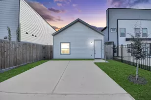 7612 Easter St, Houston, TX 77088 - Photo 1