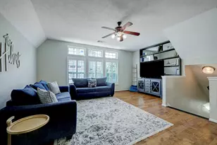 3323 Masters Point Dr, Houston, TX 77091 - Photo 2