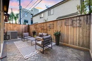 602 W Clay St, Houston, TX 77019 - Photo 42