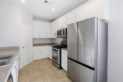 13159 S Bellaire Estates Drive, Houston, TX 77072 - Photo 6