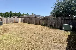 12019 Quartersawn Ln, Pinehurst, TX 77362 - Photo 24