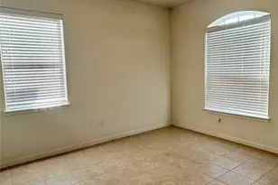 12019 Quartersawn Ln, Pinehurst, TX 77362 - Photo 6
