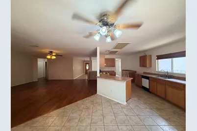 905 E Olympic Drive, Pflugerville, TX 78660 - Photo 12
