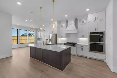 7703 Sparkle Dunn Court, Fulshear, TX 77441 - Photo 6