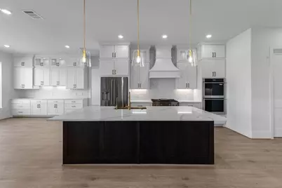 7703 Sparkle Dunn Court, Fulshear, TX 77441 - Photo 4