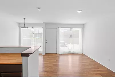 1408 Hughes Street #7, Houston, TX 77023 - Photo 20