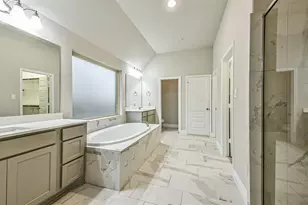 24911 Mountclair Hollow Ln, Tomball, TX 77375 - Photo 8