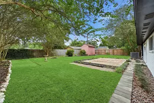 719 Cherry Valley Dr, Houston, TX 77336 - Photo 28