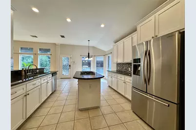 1318 Cedar Terrace Court, Sugar Land, TX 77479 - Photo 6