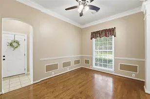 8027 Summer Brook Ct, Sugar Land, TX 77479 - Photo 6