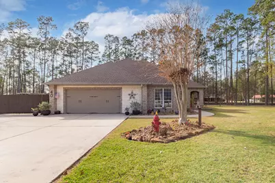 40 Artesian Way, New Caney, TX 77357 - Photo 1