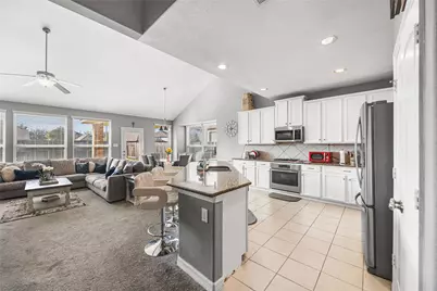 3519 Hawkins Glen Lane, Katy, TX 77449 - Photo 4