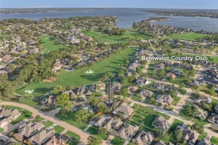 98 Monterrey Rd W, Montgomery, TX 77356 - Photo 6