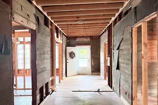 803 Brooks St, Houston, TX 77009 - Photo 8