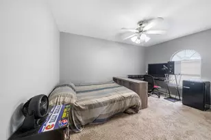 718 S Diamondhead Blvd, Crosby, TX 77532 - Photo 28