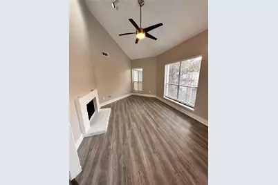 3730 Thistlemont Drive #102, Houston, TX 77042 - Photo 2