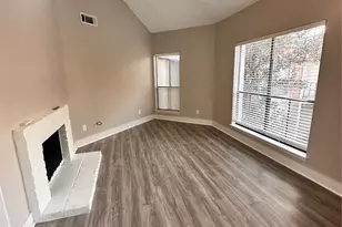 3730 Thistlemont Dr, Houston, TX 77042 - Photo 2