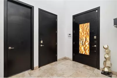 701 Sycamore Avenue, Mission, TX 78572 - Photo 2