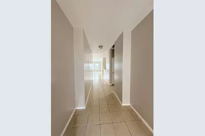12818 Magenta Oaks Drive, Houston, TX 77072 - Photo 10