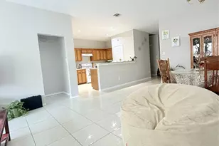 12818 Magenta Oaks Dr, Houston, TX 77072 - Photo 8