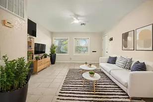 126 Bonita Ave, Galveston, TX 77550 - Photo 8