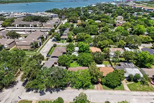 126 Bonita Ave, Galveston, TX 77550 - Photo 40