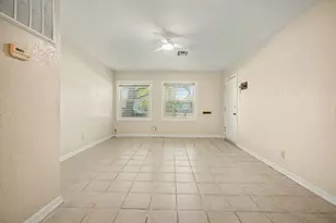 126 Bonita Ave, Galveston, TX 77550 - Photo 10
