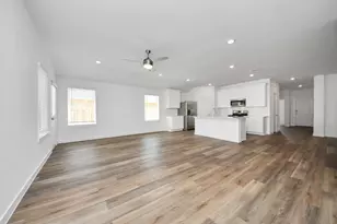 9035 Rose Water Trl, Iowa Colony, TX 77583 - Photo 24