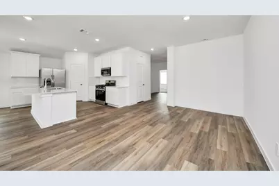 9035 Rose Water Trail, Iowa Colony, TX 77583 - Photo 10