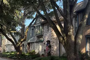 11002 Hammerly Blvd, Houston, TX 77043 - Photo 2