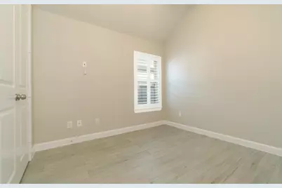 9615 Spring Court, Iowa Colony, TX 77583 - Photo 18