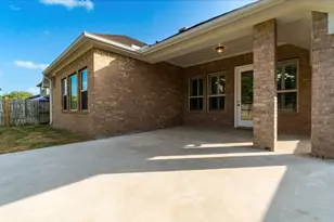9615 Spring Ct, Iowa Colony, TX 77583 - Photo 20