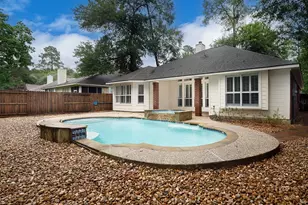 203 S Brooksedge Cir, The Woodlands, TX 77382 - Photo 20