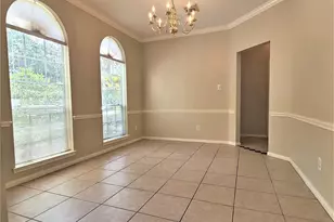 117 S Laguna Pointe Dr, League City, TX 77573 - Photo 2