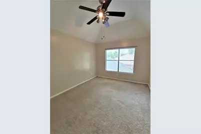 117 S Laguna Pointe Drive, League City, TX 77573 - Photo 8