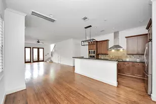 1434 Dorothy St, Houston, TX 77008 - Photo 8