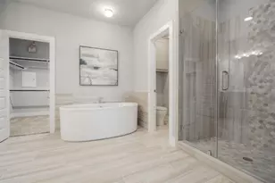 1414 W 34th 1/2 St, Houston, TX 77018 - Photo 16