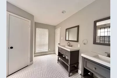 11642 Trailmont Drive, Houston, TX 77077 - Photo 12
