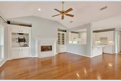 20714 Flora View Court, Spring, TX 77379 - Photo 14