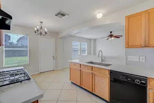 13983 Maximos Dr, Houston, TX 77083 - Photo 12