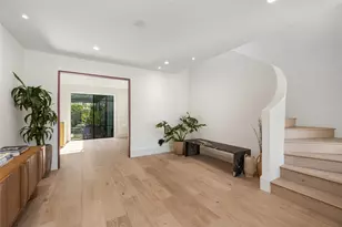 419 W 30th St, Houston, TX 77018 - Photo 4