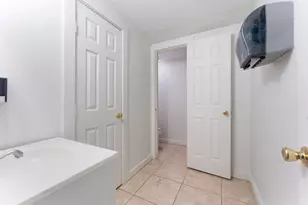 1719 Gentry St, Houston, TX 77009 - Photo 12