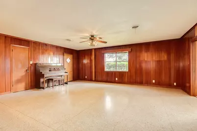 2922 County Road 209, Danbury, TX 77534 - Photo 20