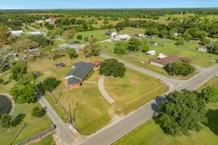 2922 County Rd 209, Danbury, TX 77534 - Photo 38